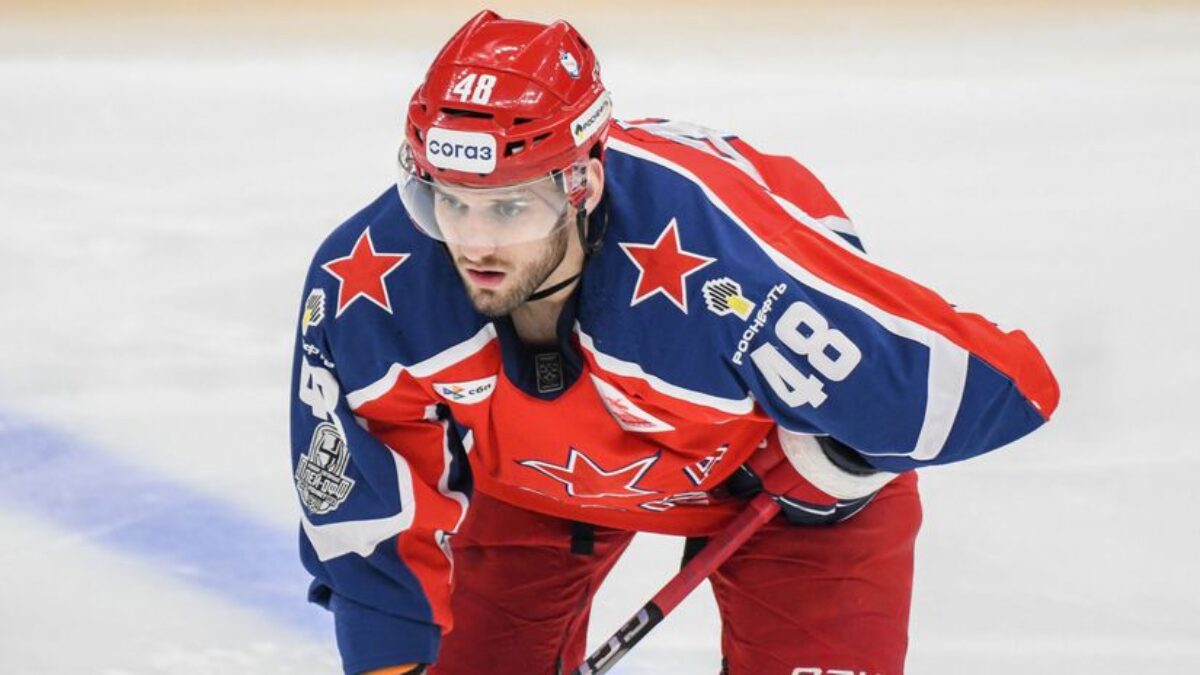 Obranca Jaroš v NHL neuspel, mieri do KHL: Zverejnený plat Obranca Jaroš v NHL neuspel, mieri do KHL: Zverejnený plat v Spartaku Moskva