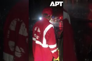 Ukrajinský Červený kríž evakuuje desiatky ľudí počas ničivých záplav v Odese.