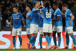 Lobotka pomohol Neapolu k výhre, obrat obhajcu trofeje, PSG berie tri body z Bar...