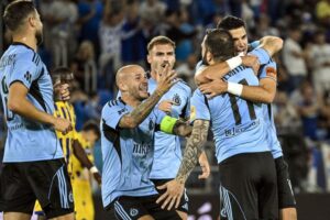 <strong>Napätie v Slovane: Hádky medzi vedením a trénerom!</strong>
<strong>Slov...