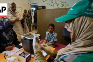 Pakistan očkuje 9 miliónov dievčat proti HPV vírusu spôsobujúcemu rakovinu krčka...