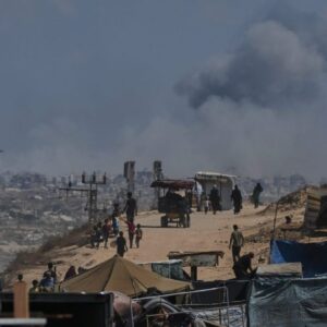 Izraelská armáda vyzvala obyvateľov Gazy na odchod.