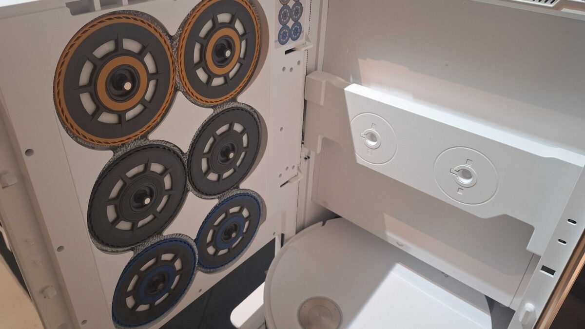 Robotický mop ako z automatu – úžas aj obavy