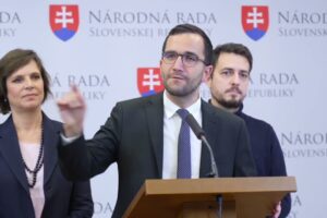 Hanba a fiasko Kaliňáka. Snahu o pomstu mu stopla polícia aj prokuratúra