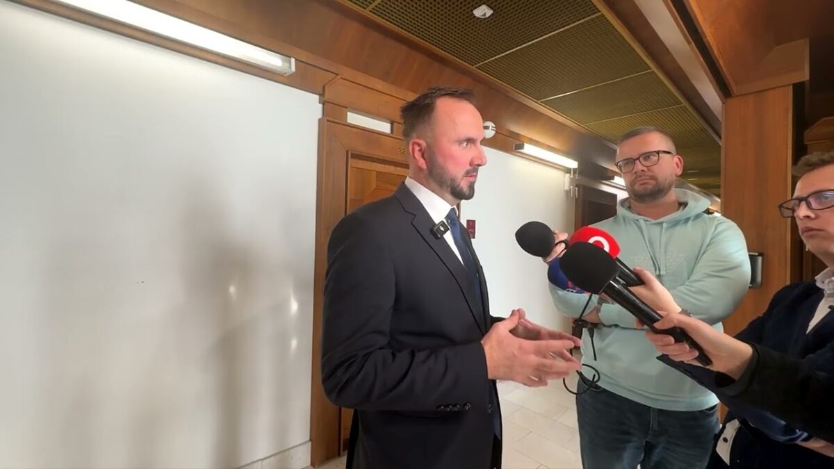 Po rokovaní výboru o hazarde | Tlačový brífing PS, 19. november 2025