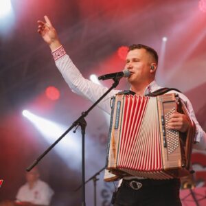 Kollárovci – Dve jabĺčka (LIVE Stretnutie goralov 2025)