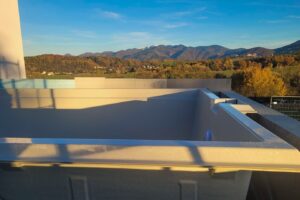 Pamätáte si video z našej celodennej montáže bazéna?