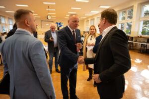 BSK: Od elektróniek k umelej inteligencii. Stredná škola IT oslavuje 75 rokov