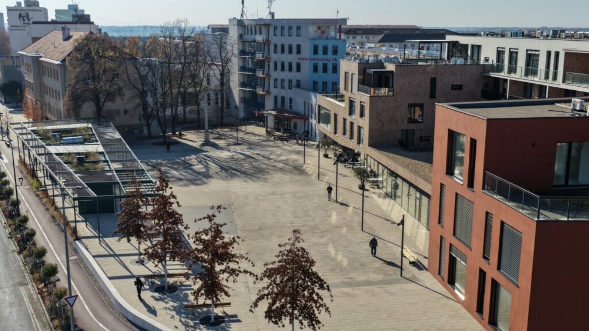 BSK: Záhorie má byť vzorom udržateľného rozvoja. Bratislavský kraj rieši vodu, zatepľovanie aj nové cesty