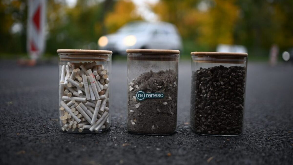 Asfalt z cigariet? Bratislavský kraj testuje revolučnú cestársku technológiu. Podcast s Martinom Samekom zo Správy ciest BSK: Asfalt z cigariet? Bratislavský kraj testuje revolučnú cestársku technológiu. Podcast s Martinom Samekom zo Správy ciest