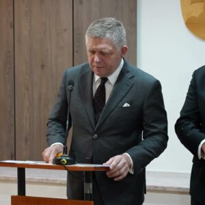 Tlačová konferencia predsedu vlády SR R. Fica po výjazdovom rokovaní vlády v obc...