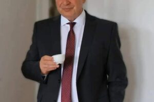 vážení priatelia, rok 2025 nám priniesol mnohé výzvy, no aj Vážení priatelia, rok 2025 nám priniesol mnohé výzvy, no aj dôležité ponaučenia.