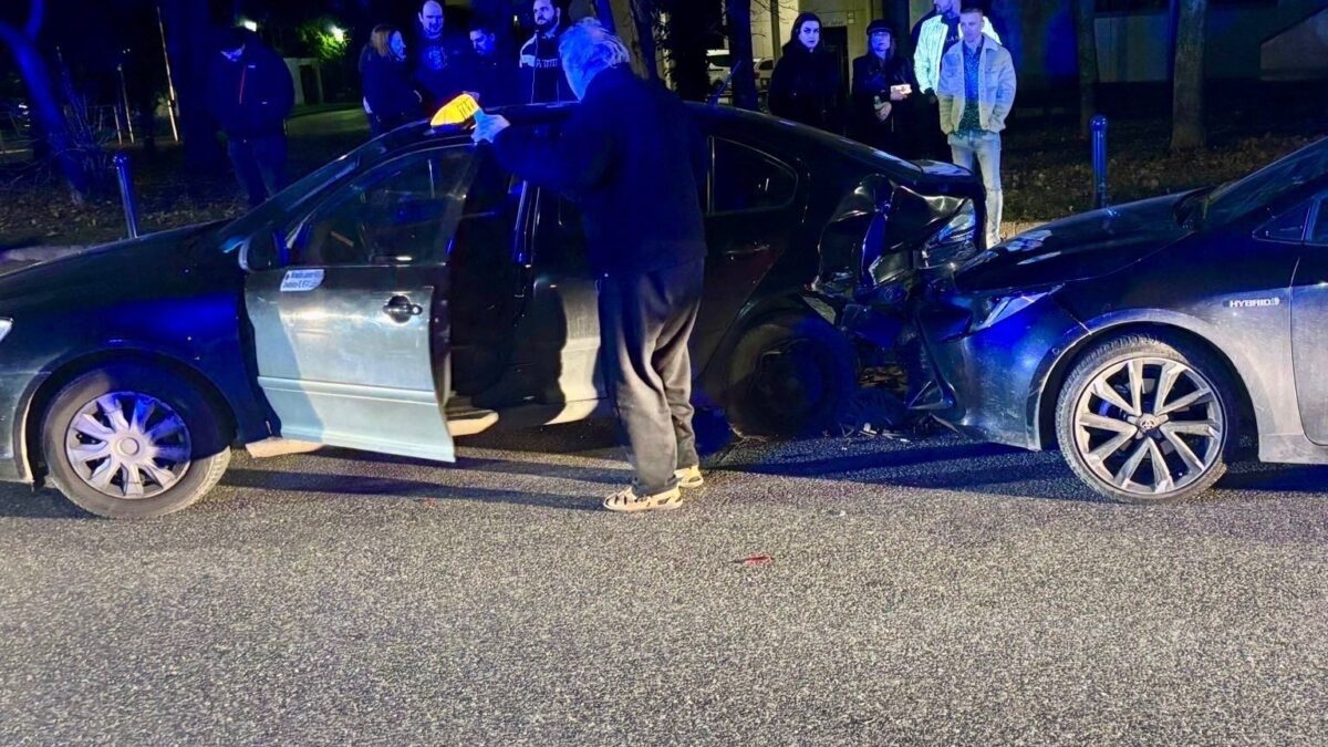 Mesto Nitra: STĹPIKY OPÄŤ UKÁZALI, PREČO MAJÚ SVOJE MIESTO V ULICIACH