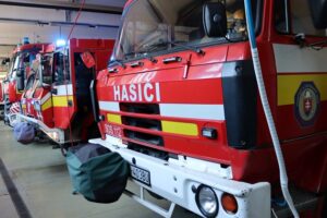 Jar prináša zvýšené riziko požiarov, hasiči varujú pred vysokými pokutami aj riz...