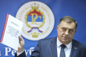 Bosnianska volebná komisia čiastočne zrušila výsledky prezidentských volieb v Re...