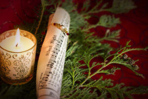 Najznámejšia vianočná pieseň je Tichá noc, už jej premiéra v kaplnke oberndorfsk...