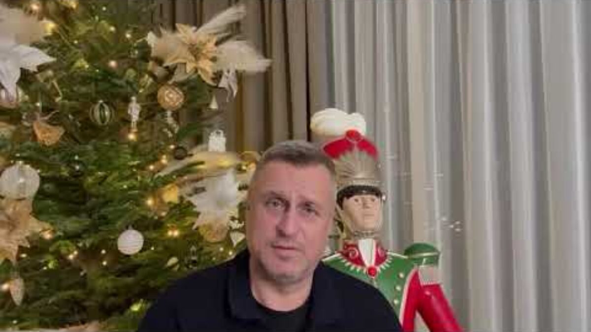 Andrej Danko: Prajem krásne sviatky. 🎄