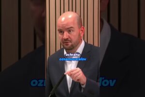 Len na Slovensku schváli vláda zákon, z ktorého sa môžu tešiť mafiáni | Martin D...