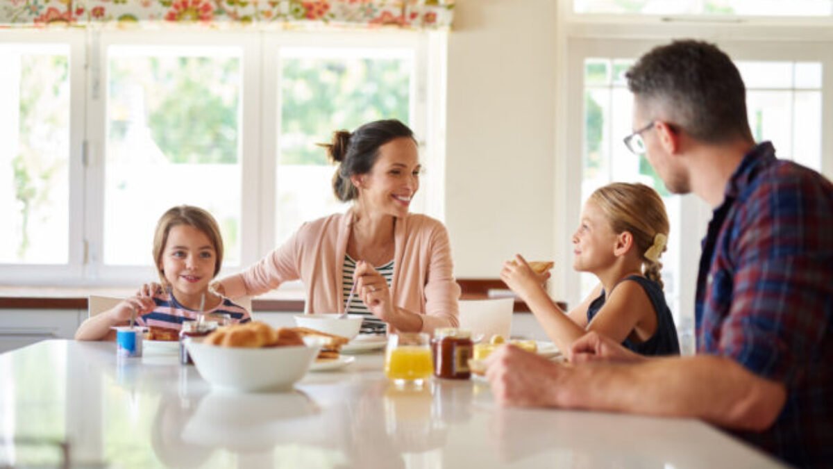 Tetra Pak uvádza na trh prvú papierovú bariéru pre obaly na džúsy na svete. V spolupráci s García Carrión posúvajú vývoj nových obalových materiálov