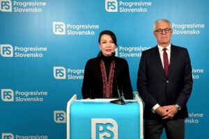 Premiér na summite EÚ klame o slovenských záujmoch | Tlačová konferencia PS, 18....