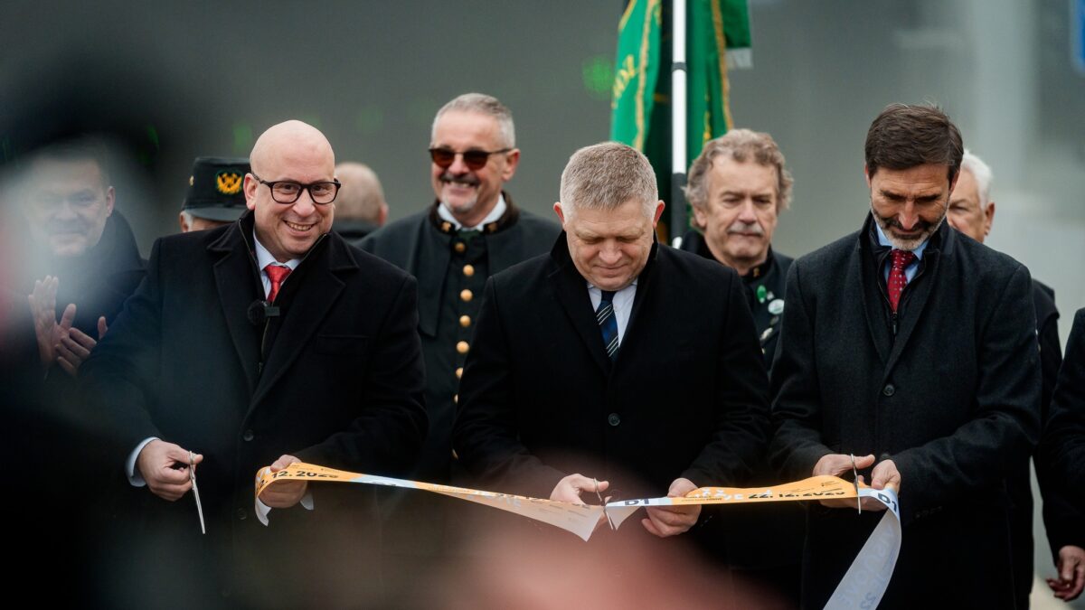 ROBERT FICO: TUNEL VIŠŇOVÉ JE NÁDHERNE DIELO, PRI KTOROM SI UVEDOMÍME, ČO VŠETKO SÚ SCHOPNÉ ĽUDSKÉ RUKY SPRAVIŤ