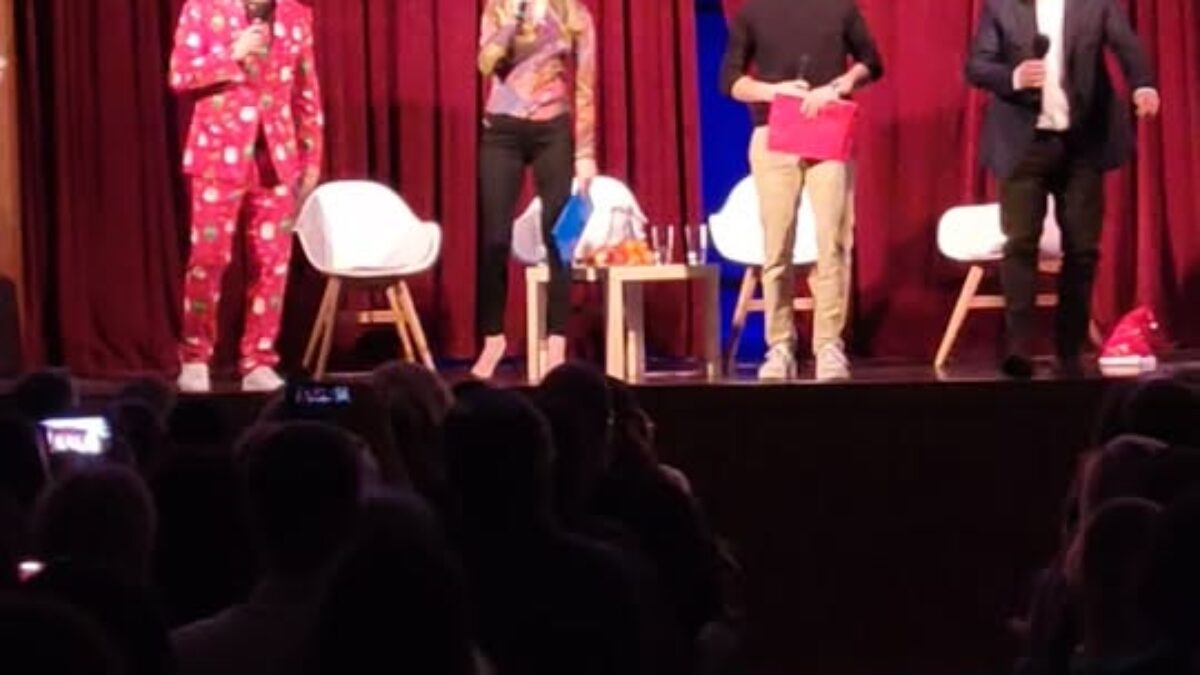 Kultúrne centrum Modra: Adela a štyria chlapi