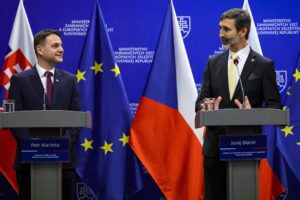 Tlačová konferencia ministrov zahraničných vecí SR a ČR Juraja Blanára a Petra M...