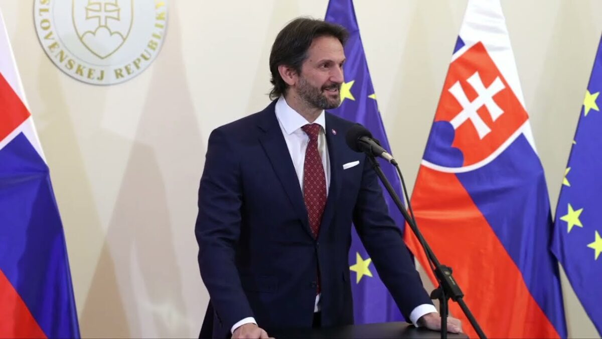 NOVINÁRI SÚ ODVÁŽNI ZA KAMEROU, AK ICH VYZVETE NA DISKUSIU, STIAHNU CHVOST A ZALEZÚ DO PS(EJ) BÚDY