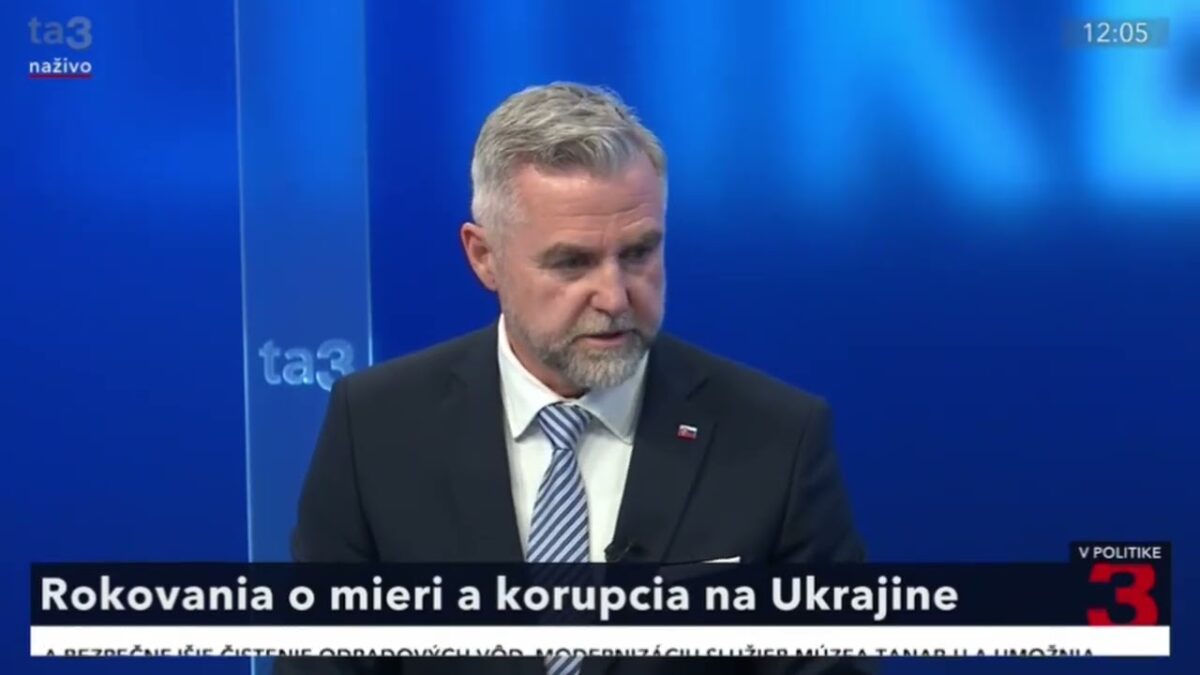 T. Gašpar: Podľa PS-ka sú Benešove dekréty vyhasnuté. Podľa mňa zase v PS-ku vyhasol rozum.