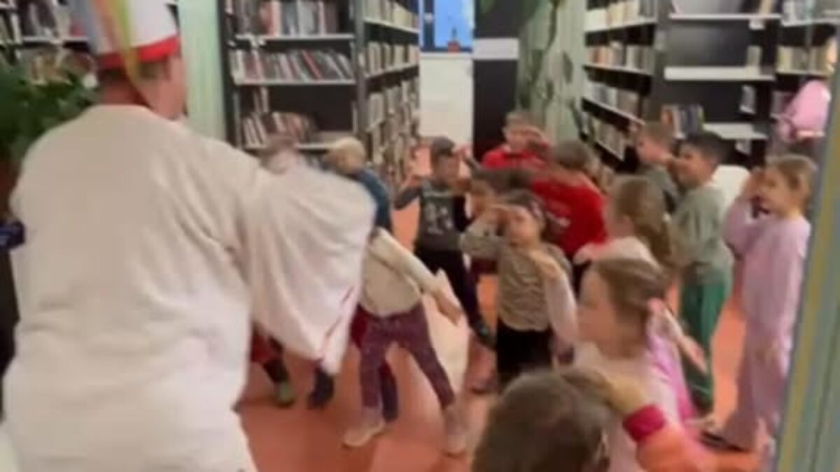 Kultúra Šaľa: Deti z Materskej školy 8. mája sú už naladené na Vianoce a prídu naladiť aj vás.