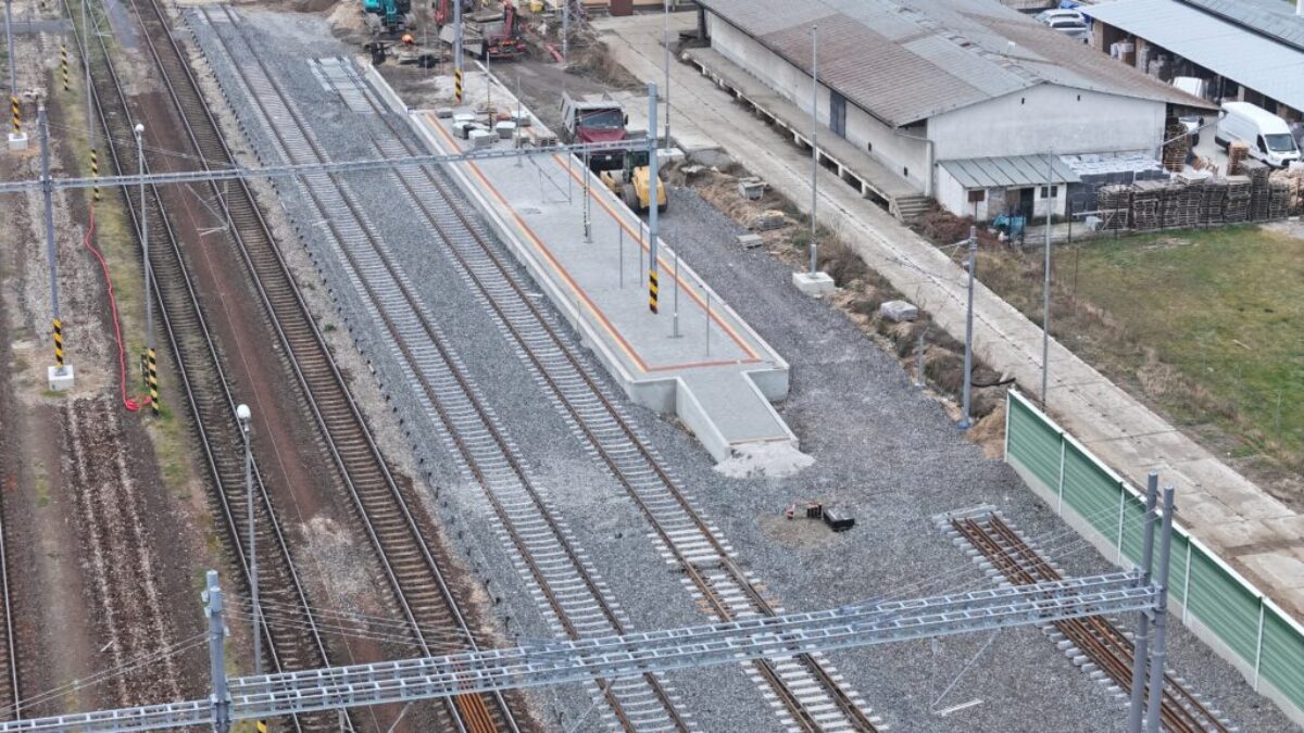 rekonštrukcia železničnej stanice zohor. pribudnú kryté nástupištia aj podchod BSK: Rekonštrukcia železničnej stanice Zohor. Pribudnú kryté nástupištia aj podchod