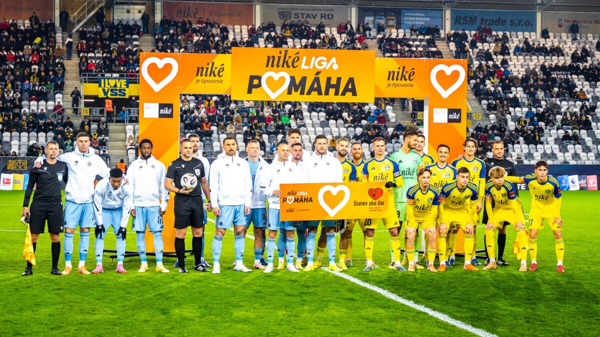 Mesto Košice: KFA ZÍSKALA HLAVNÚ CENU STAVBA ROKA A CENU VEREJNOSTI. TABUĽU OCENENIA OSADILI POČAS SOBOTNÉHO ZÁPASU.