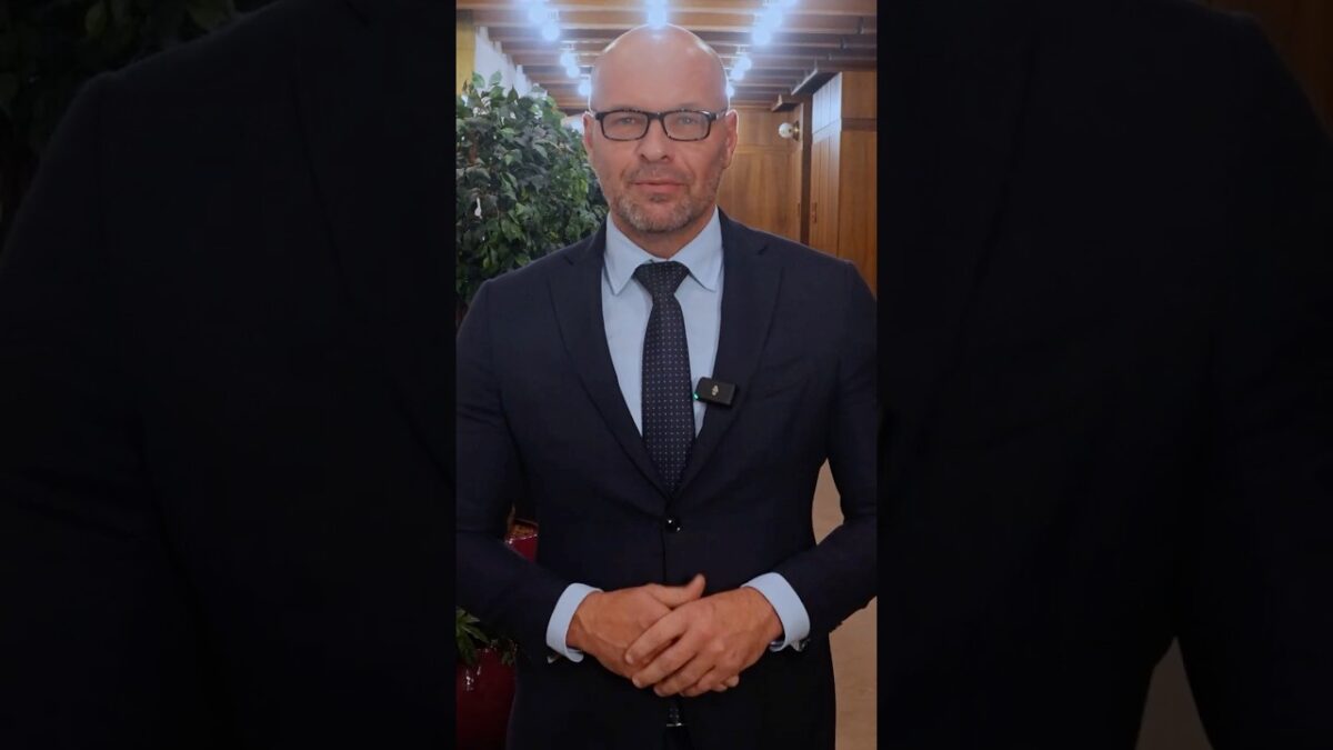 D. Karas: Raz nechcú rokovať, raz chcú rokovať. Tak sa už rozhodnite, milé ODS.