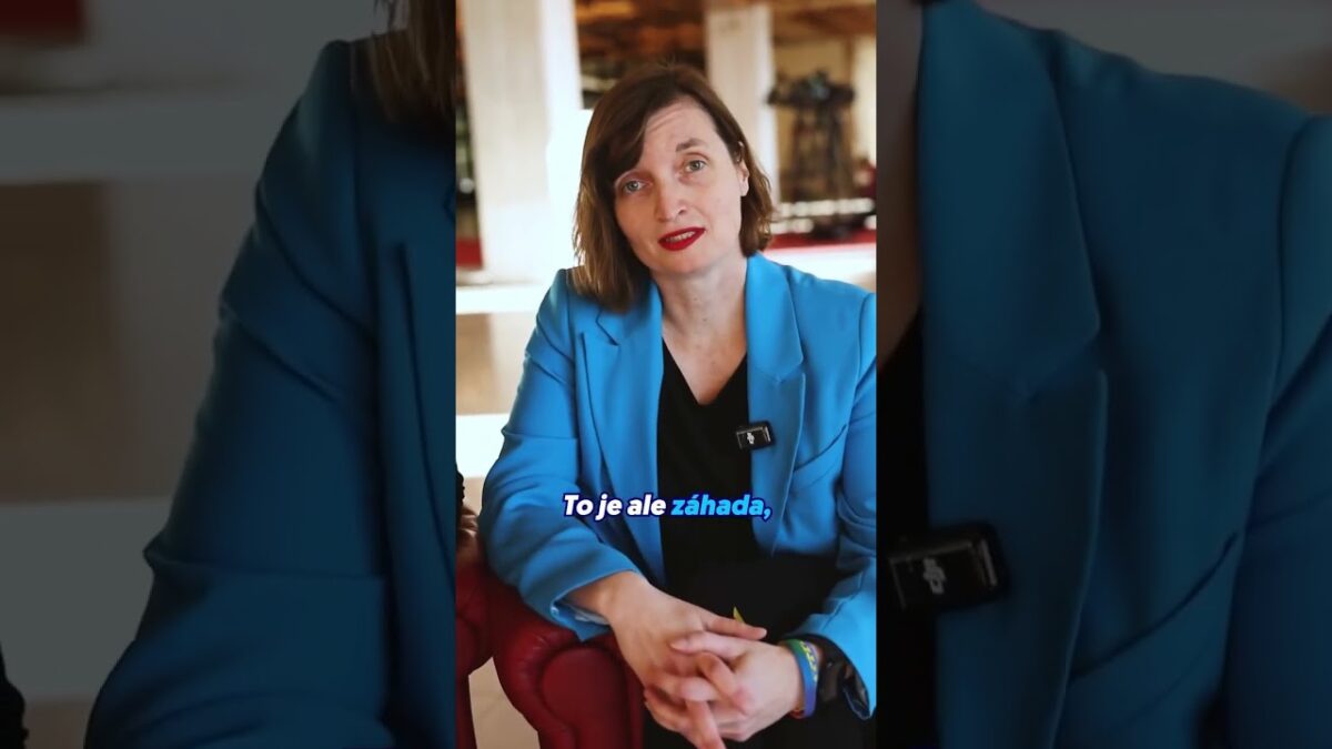 Andrej Danko fangirling | Michal SABO ● Lucia PLAVÁKOVÁ