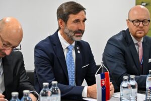 Tlačové vyhlásenie ministra J. Blanára na zasadnutí Ministerskej rady OBSE vo Vi...