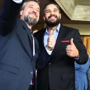 MADURO NEBUDE NIKOMU CHÝBAŤ, KORČOK? A KOMU BY CHÝBAL ZELENSKYJ? A KOMU ŠIMEČKA?