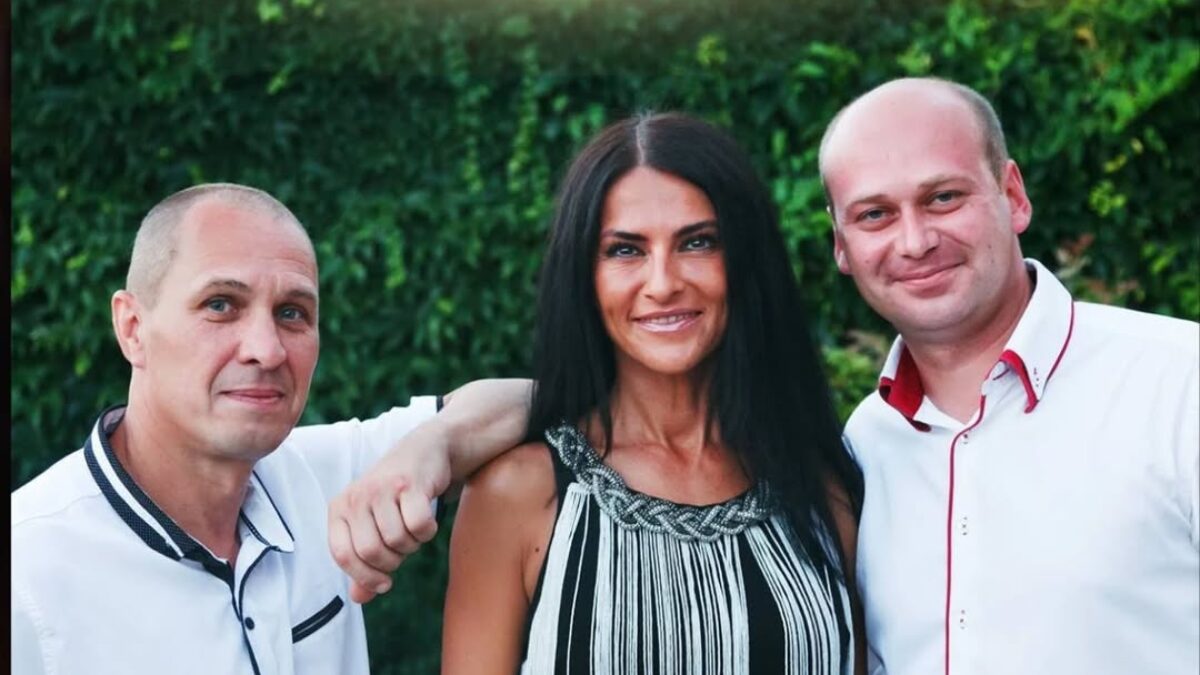 Kultúra Topoľčany: Prvú sobotu v Novom roku 3. januára o 20:00 hodine, odštartujeme na námestí M.R. Štefánika veselo  koncertom hudobnej skupiny RIOS
