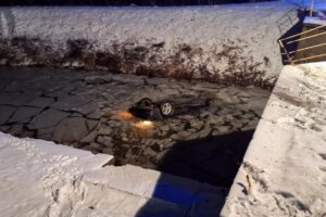 Pri tragickej nehode v okrese Galanta vyhasol život 49-ročného vodiča, našli ho ...