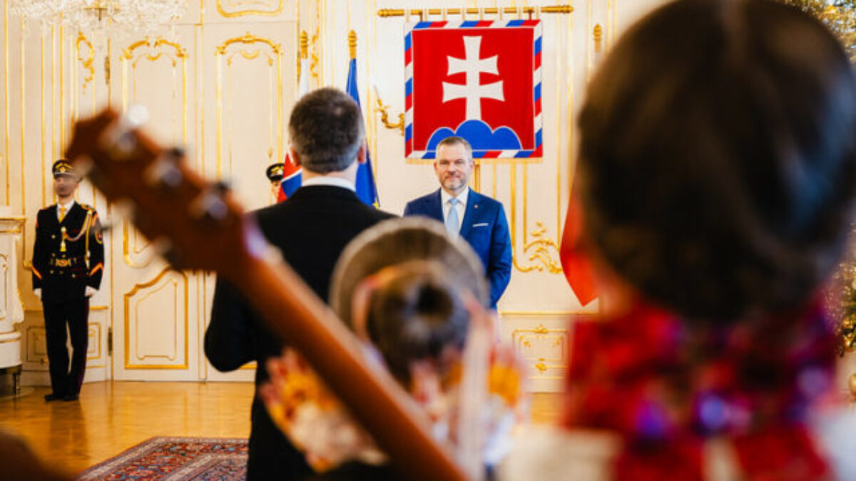 Pellegrini prijal koledníkov Dobrej noviny, vyzdvihol vyzbieranie najrekordnejšej sumy v histórii – VIDEO, FOTO