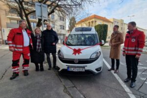 Piešťany sa pýšia sociálnym taxíkom, pomôže seniorom aj ľuďom s obmedzenou mobil...