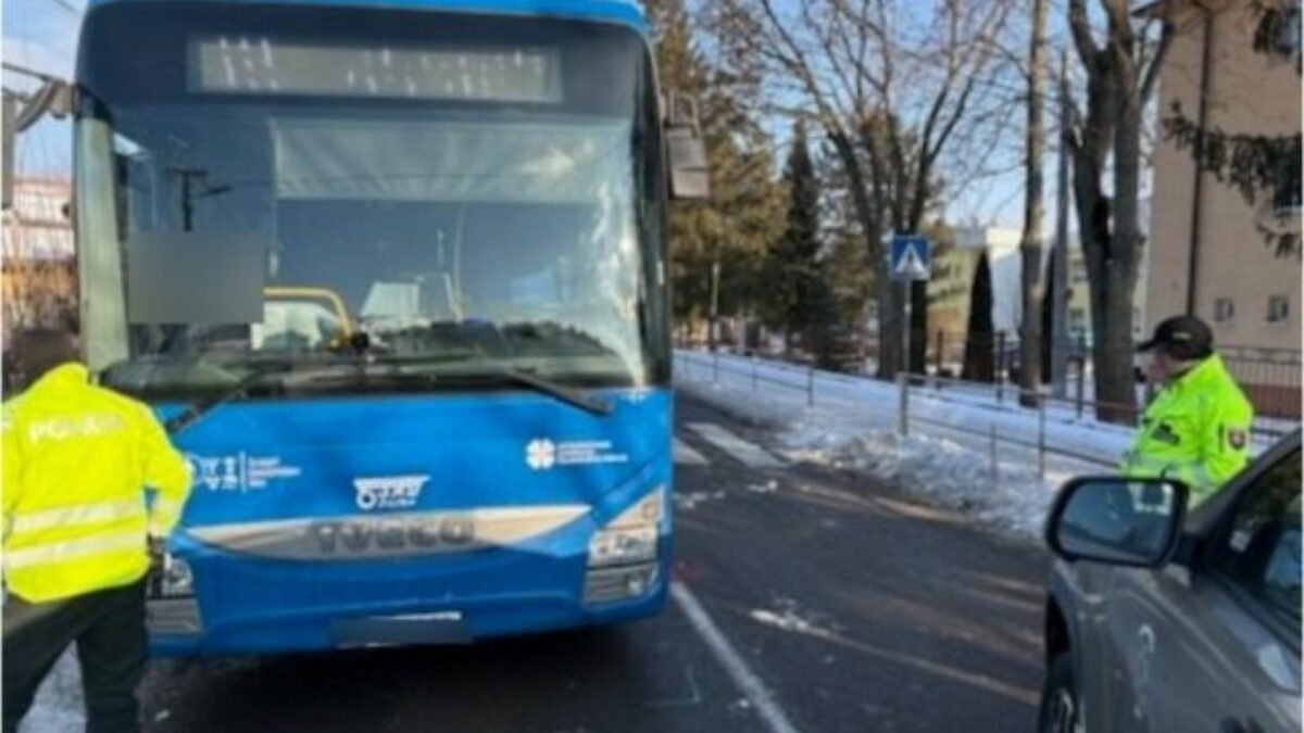 Autobus v martinskom okrese zrazil dieťa na priechode pre chodcov, cestujúci neutrpeli zranenia
