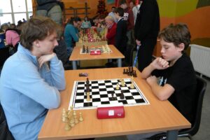mesto banská bystrica: Šachisti si zmerali sily na novoroČnom Šachovom Mesto Banská Bystrica: ŠACHISTI SI ZMERALI SILY NA NOVOROČNOM ŠACHOVOM TURNAJI