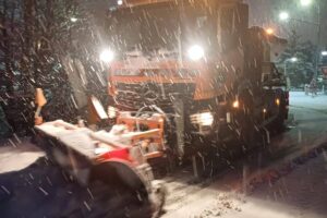 mesto Čadca: skutoČnÁ zima je radosŤ aj starosŤ Mesto Čadca: SKUTOČNÁ ZIMA JE RADOSŤ AJ STAROSŤ