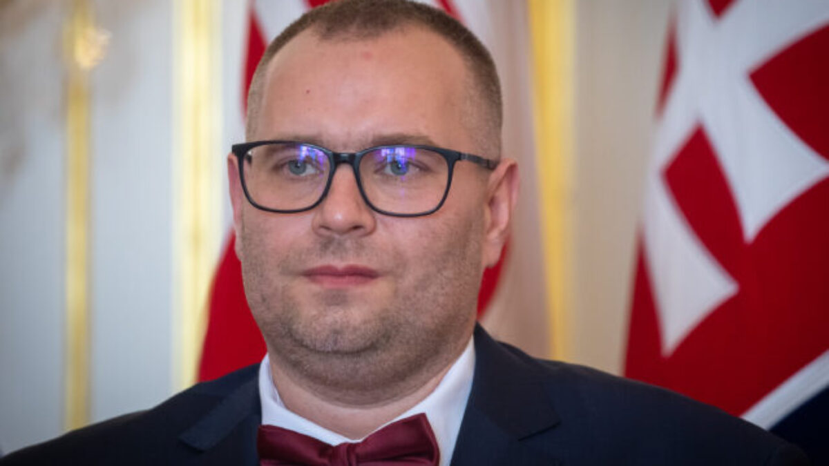 Policajný zásah voči 14-ročnému chlapcovi nebol v poriadku, štát podľa ombudsmana zlyhal