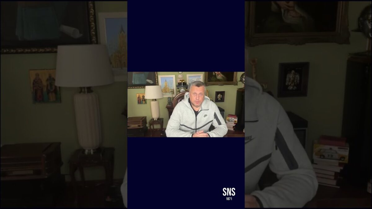 Andrej Danko: Dostal som Madurove tepláky.