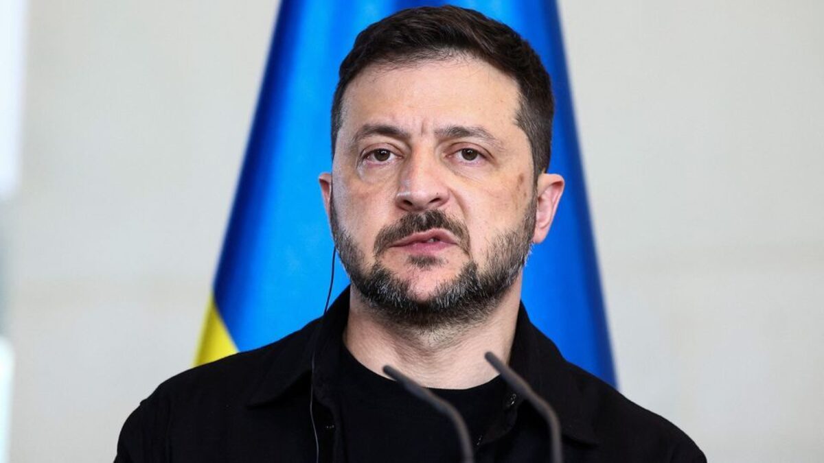 VĎAČNOSŤ ZELENSKÉHO ZA 90 MILIÁRD OD EÚ VYDRŽALA LEN MESIAC