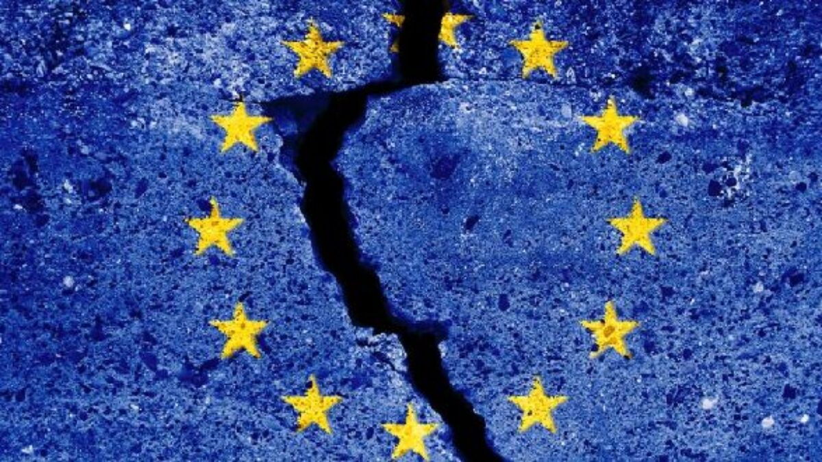 Spozornite – výrok Zelenského stojí za to! Podľa neho totiž Ukrajina bude pripravená na vstup do EU do konca roku 2027. Ani sci-fi kniha nedokáže byť odvážnejšia.