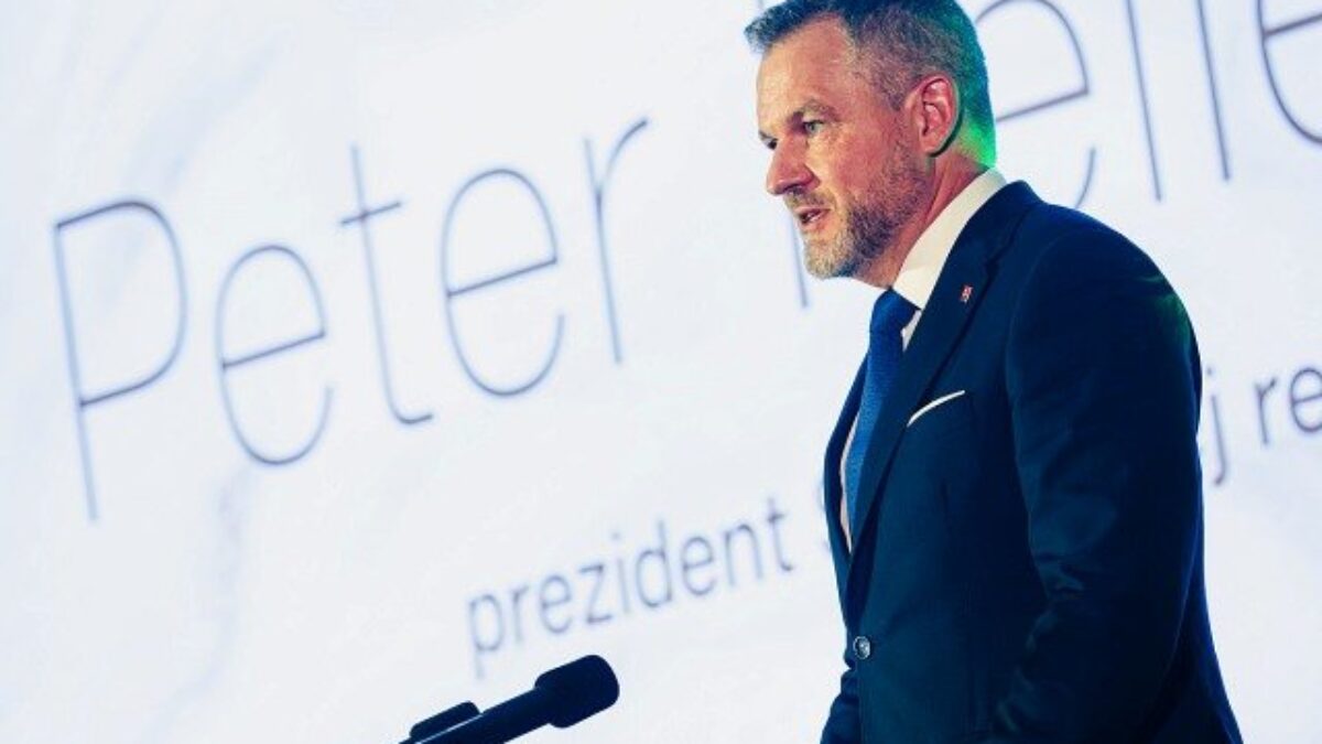 Prezident Pellegrini žiada analýzu dokumentov k prípadnému zapojeniu Slovenska do Rady mieru