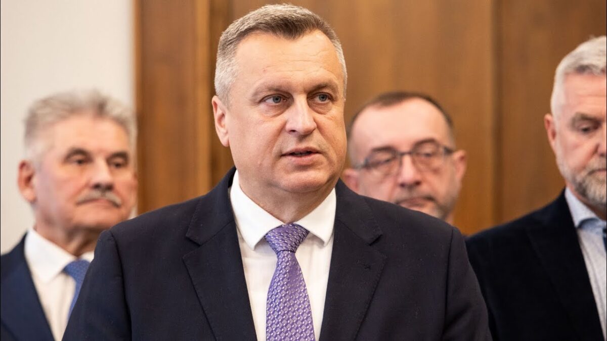 Andrej Danko: KVÔLI TOMUTO MENÍME ROKOVACÍ PORIADOK.