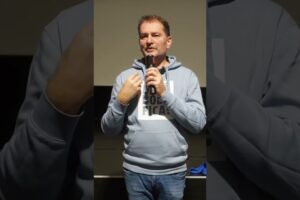 STARÁ ĽUBOVŇA 🤍💙❤️ … z debát po Slovensku…